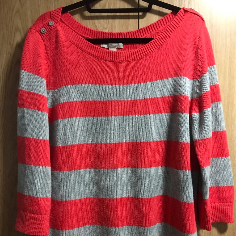 Women’s Banana Republic Sweater